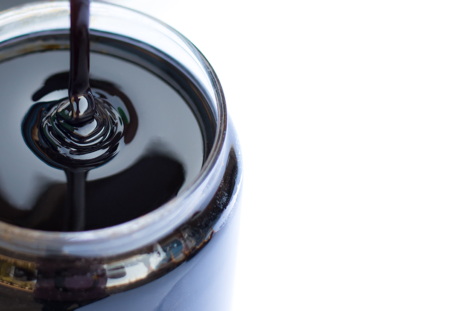 Why Use Molasses for Cannabis
