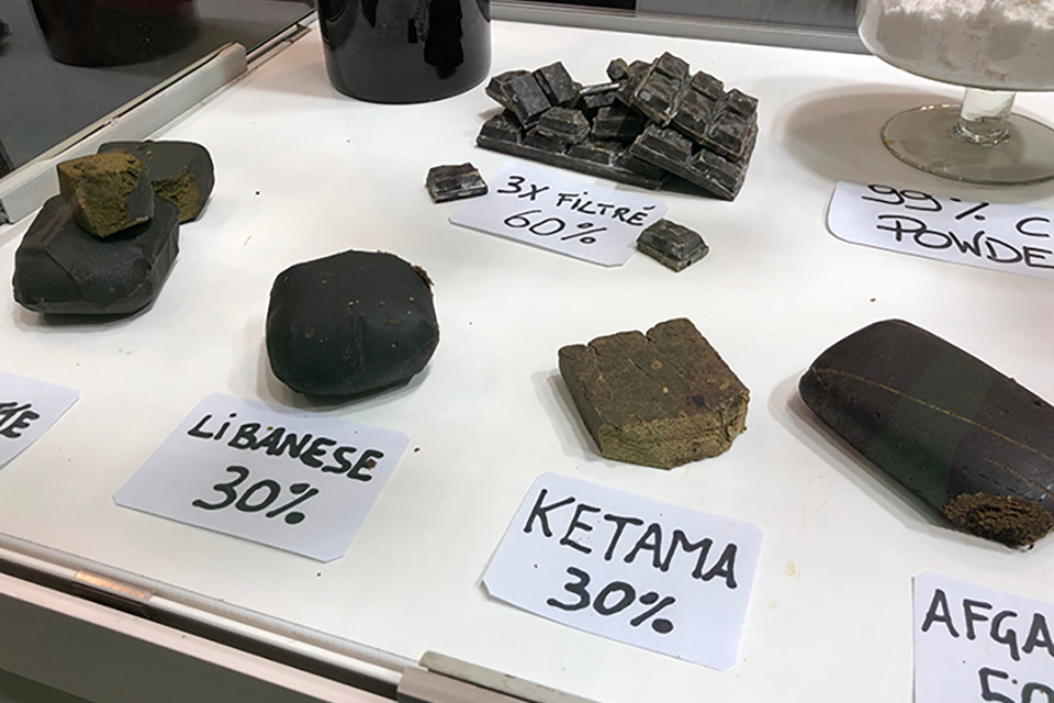 How to Make Hash & Smoke It