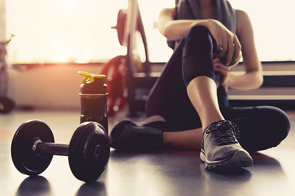The Pros and Cons of Exercising with Cannabis